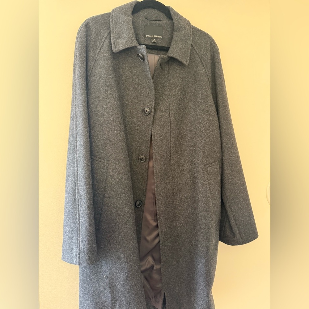 Charcoal/Gray Wool Pea Coat - Banana Republic, barely worn